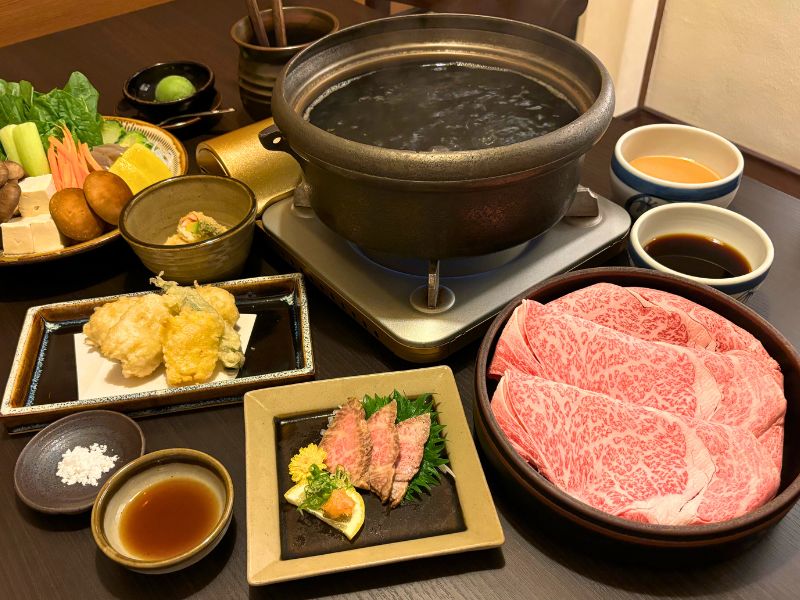 Wagyu beef Shabu-shabu（C course）